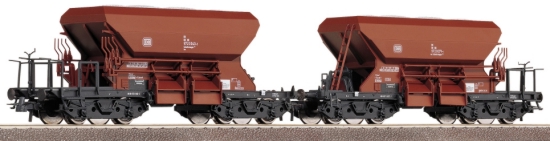 2 Piece Set: Gravel cars<br /><a href='images/pictures/Roco/66147.jpg' target='_blank'>Full size image</a>